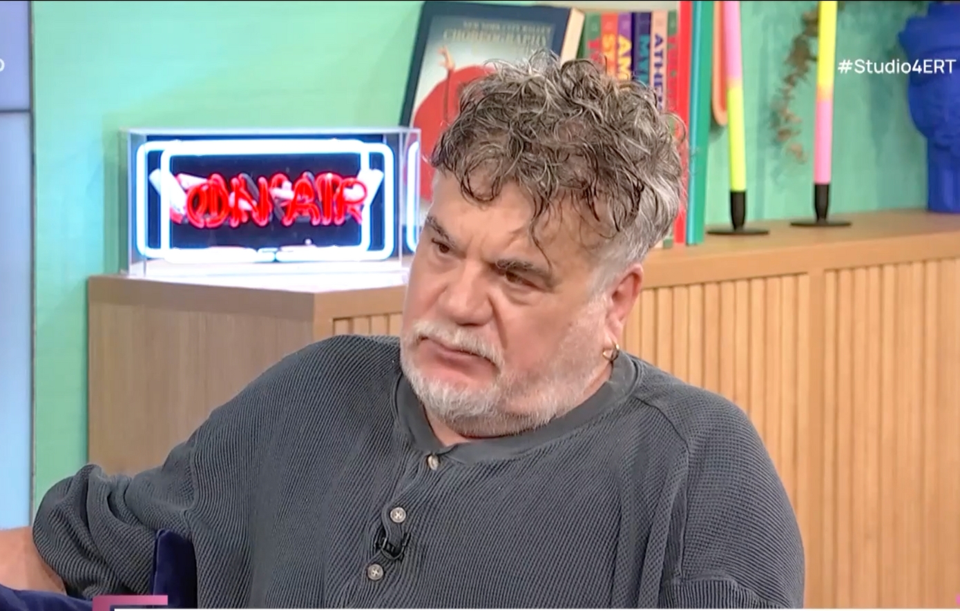 Γιάννης Κακλέας: «Θα προτιμούσα να σκηνοθετήσω αισθησιακή ταινία, παρά τον Σεφερλή»