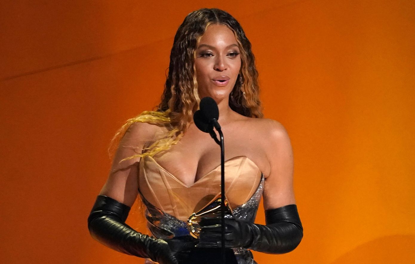 Η Beyoncé γίνεται ο καλλιτέχνης με τις περισσότερες υποψηφιότητες στην ιστορία των Grammy