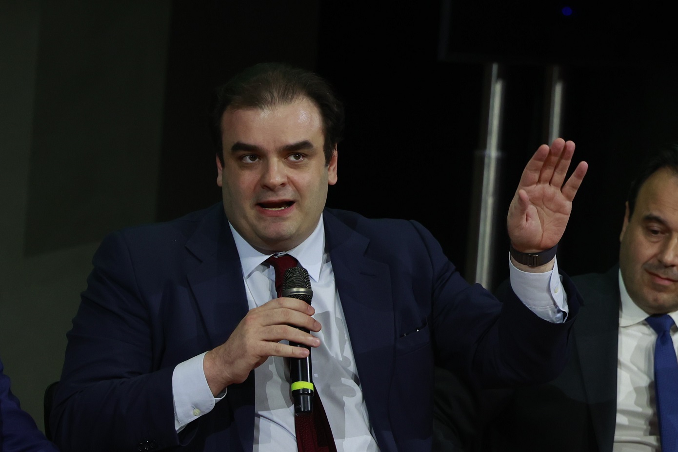 Πιερρακάκης: Διεθνές απολυτήριο (IB) και στα δημόσια σχολεία &#8211; Πιλοτική εφαρμογή σε πέντε Λύκεια από τον Σεπτέμβριο του 2026