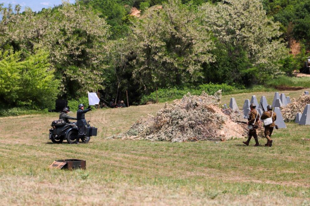 Κυπαρίσσια στη μνήμη των νεκρών του Ρούπελ θα φυτευτούν κατά μήκος του δρόμου που οδηγεί στα οχυρά – «Ένα δέντρο για κάθε ήρωα»