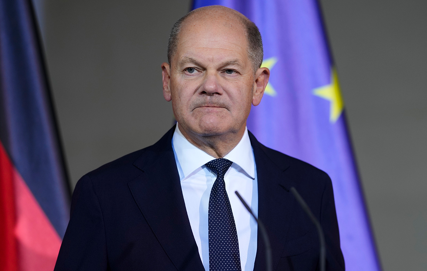 Σολτς: «Η ΕΕ θα απαντήσει με μια φωνή στους δασμούς, εάν οι ΗΠΑ δεν της αφήσουν άλλη επιλογή»