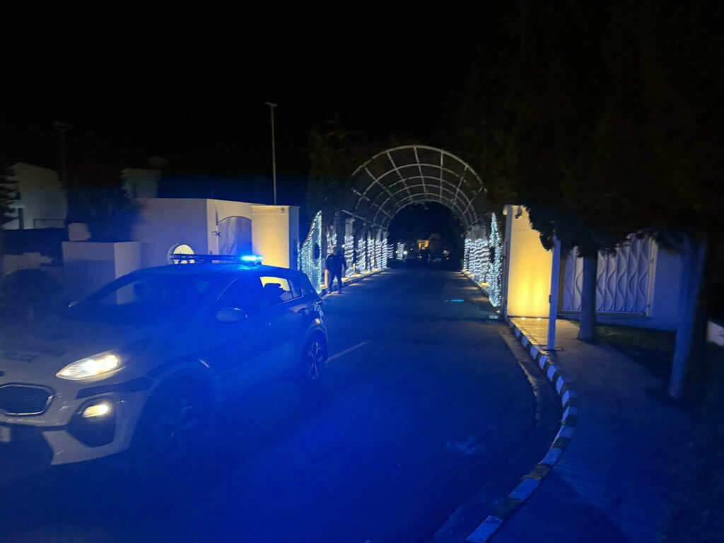 Ύποπτη για τη δολοφονία του συζύγου της 63χρονη στην Κύπρο – Το ζευγάρι φέρεται να είχε καταναλώσει μεγάλη ποσότητα αλκοόλ