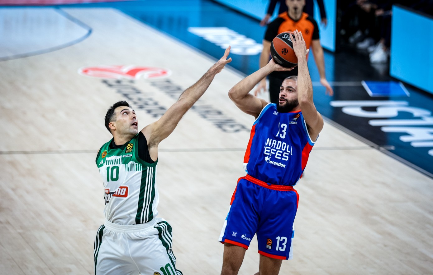 Εφές – Παναθηναϊκός 93-67: Διασυρμός για τον πρωταθλητή Ευρώπης