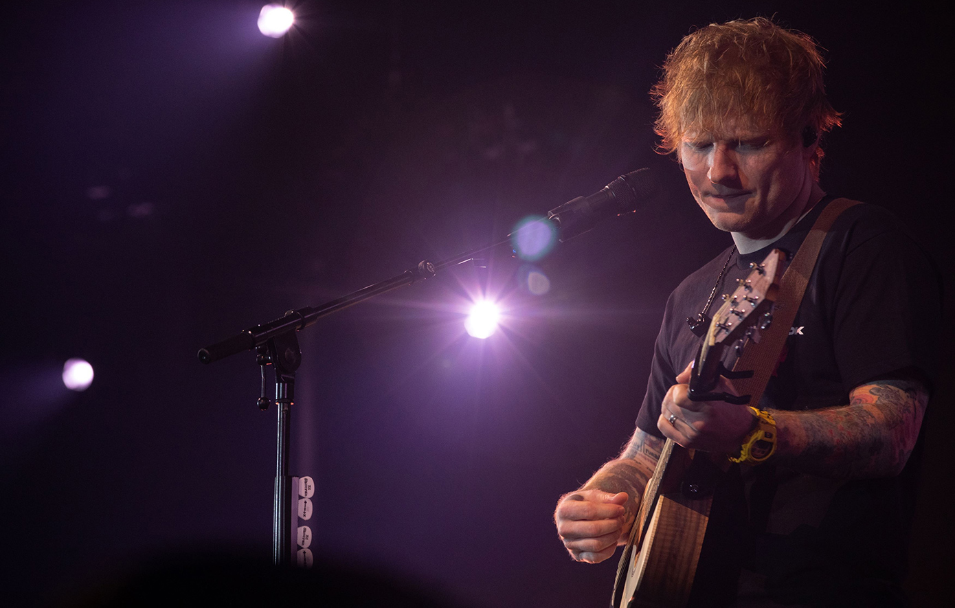 Ο Ed Sheeran γράφει ιστορία – Γίνεται ο πρώτος δυτικός τραγουδιστής που θα τραγουδήσει στο Μπουτάν