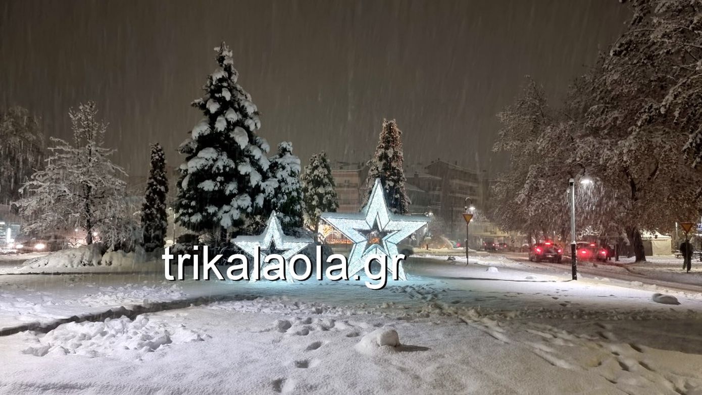 Μαγευτικές εικόνες από τη χιονισμένη Φλώρινα – Παραμυθένιο σκηνικό στην πόλη