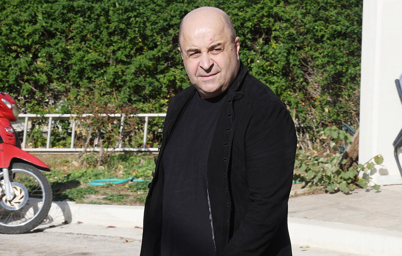 Μάρκος Σεφερλής: «Θα ήθελα να παίξω στην Επίδαυρο αλλά δεν είμαι στις επιλογές της επιτροπής»