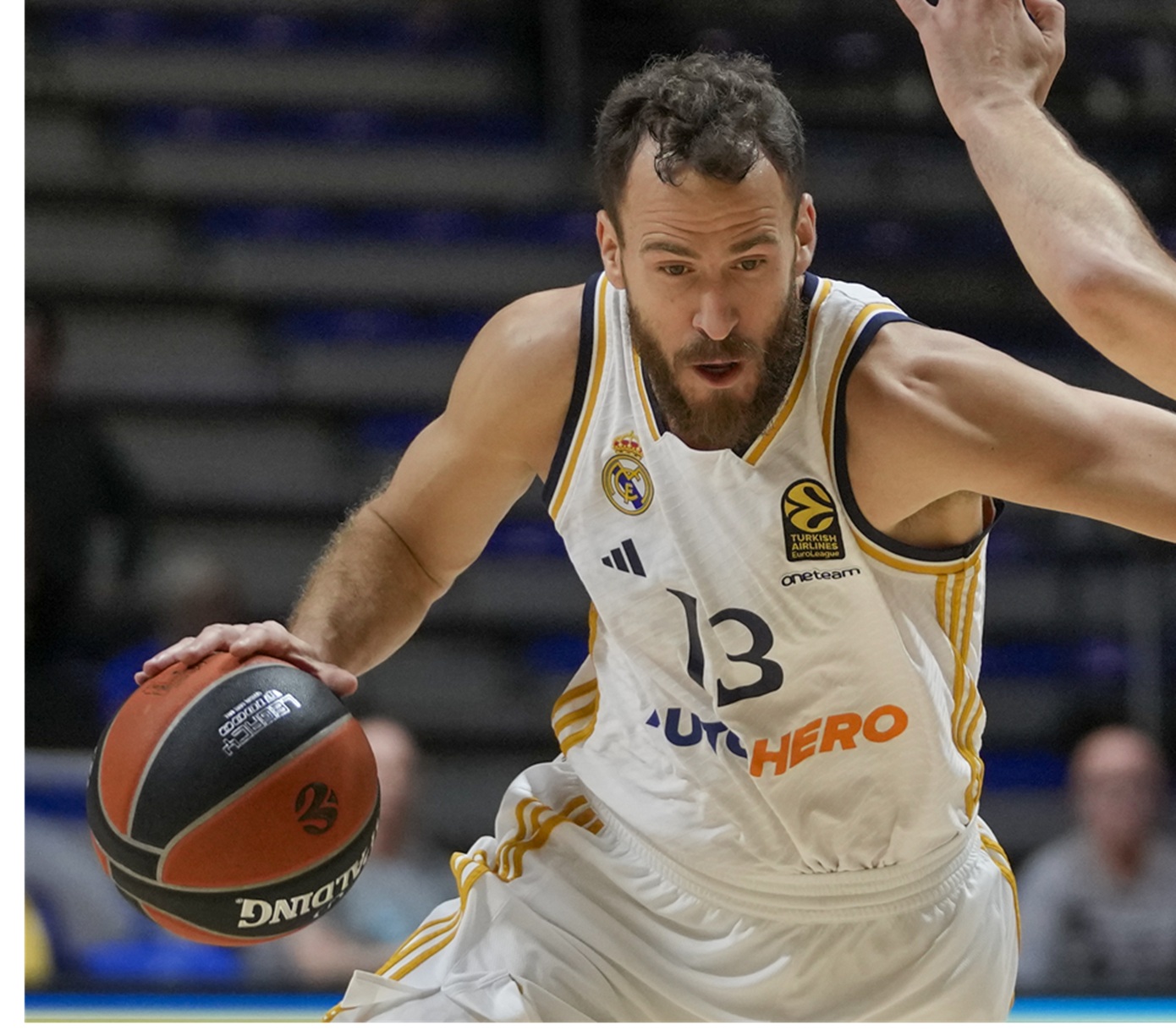 Euroleague: Επέστρεψε στις νίκες η Ρεάλ στο Παρίσι &#8211; Κυριαρχία της Μπαρτσελόνα επί της Φενέρ
