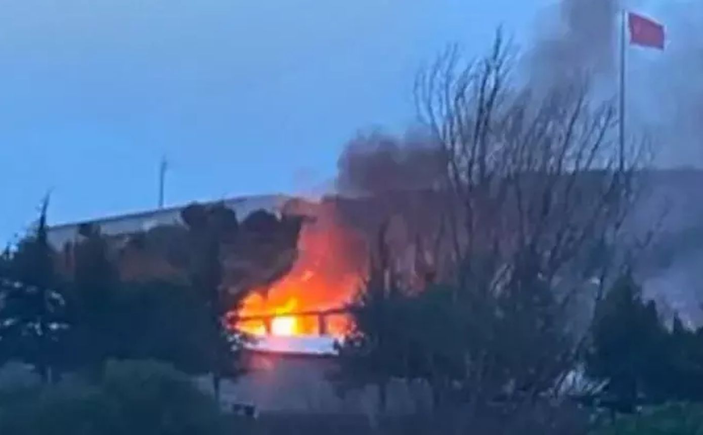 Ισχυρή έκρηξη στην Τουρκία με πολλούς νεκρούς – «Κουνήθηκαν τα παράθυρα και είδαμε μια πύρινη σφαίρα στον ουρανό»
