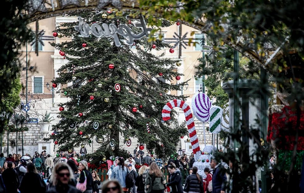 «Η Ελληνίδα είναι Βαλκάνια, όχι Ευρωπαία. Είναι σαν να μη μπορείς να βγάλεις την αισθητική του χωριού»