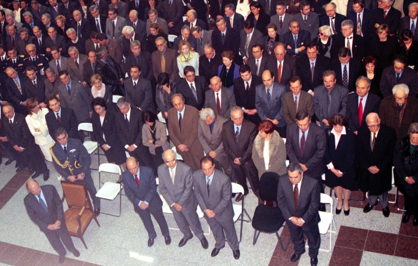 εγκαίνια Μετρό Αθήνας 2000