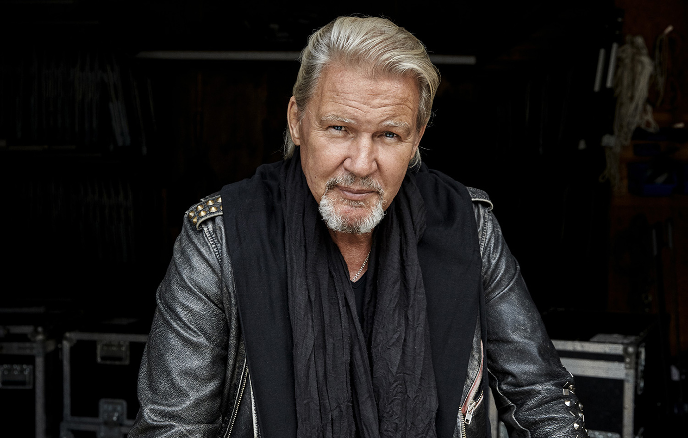Johnny Logan: Ο θρύλος της Eurovision για πρώτη φορά στην Ελλάδα