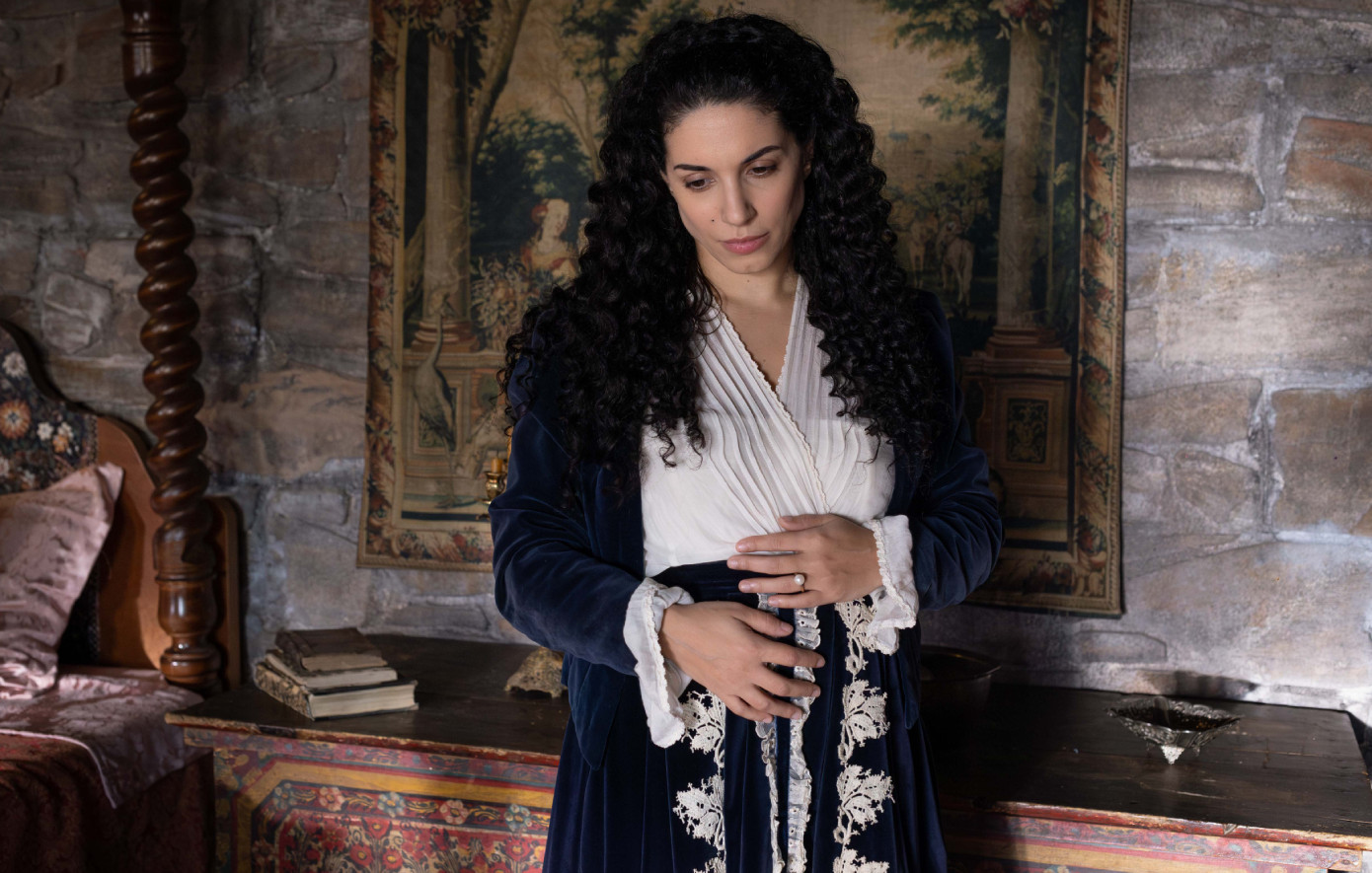 Η Μάγισσα Φλεγόμενη Καρδιά Η Μάγισσα Φλεγόμενη Καρδιά