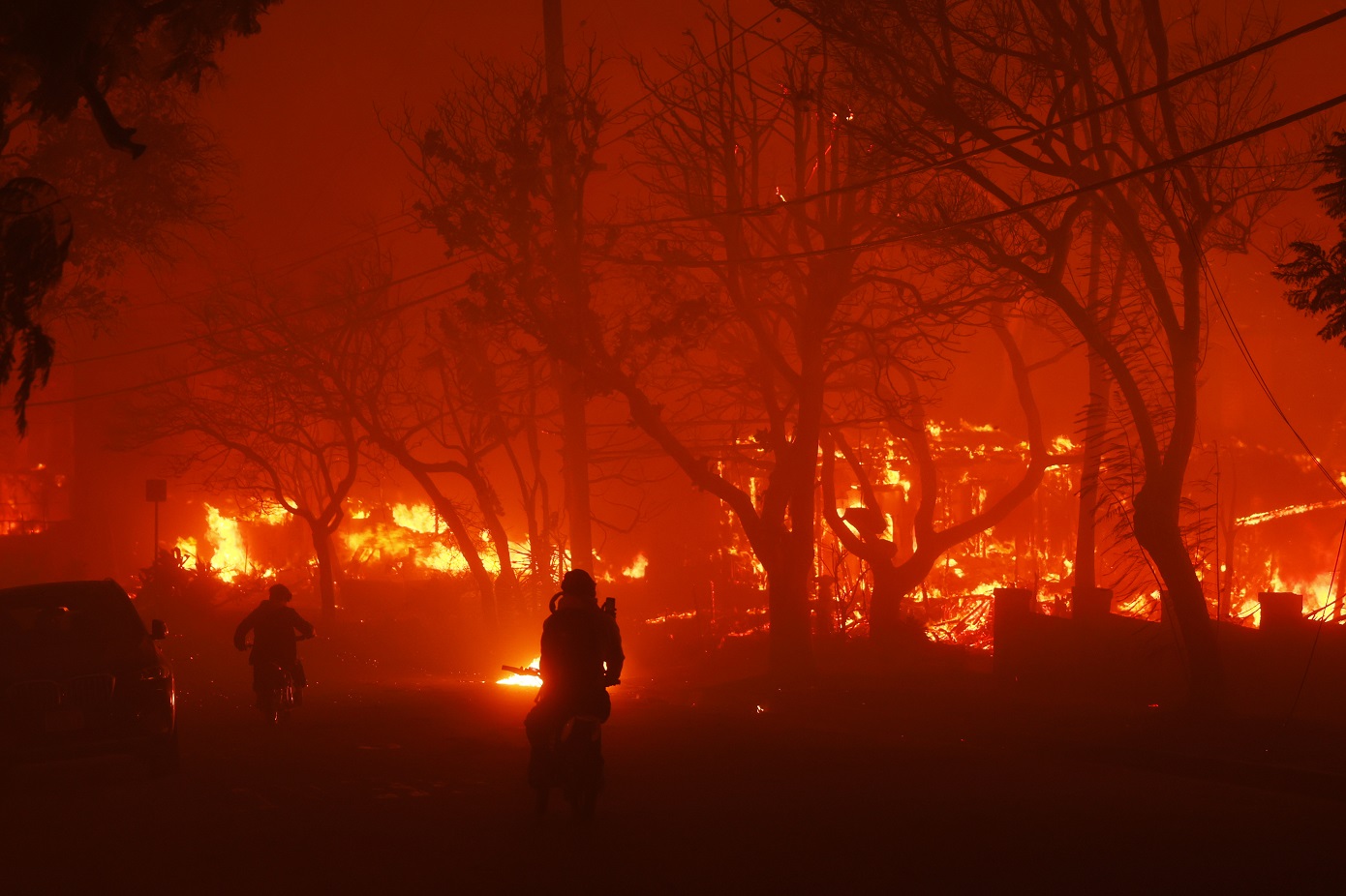 Σε ετοιμότητα ο αμερικανικός στρατός για την κατάσβεση των μεγάλων πυρκαγιών στο Λος Άντζελες