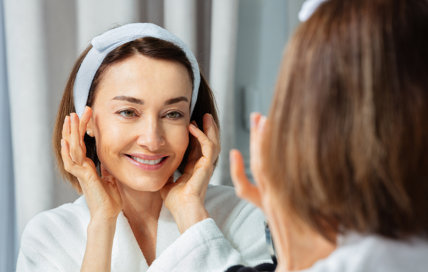 Αντιγηραντική φροντίδα προσώπου: Το μυστικό για λεία, φωτεινή και υγιή επιδερμίδα