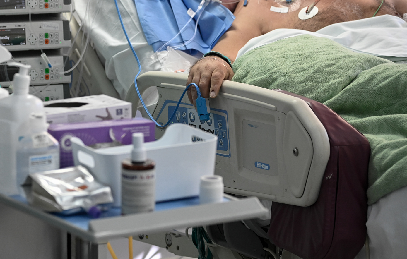 Πέντε σοβαρά εγκαυματίες στο νοσοκομείο Χίου &#8211; Πληροφορίες ότι κατασκεύαζαν ρουκέτες