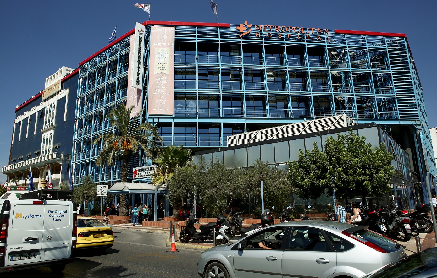 Συμφωνία-μαμούθ στην Υγεία: Οι Άραβες της PureHealth εξαγοράζουν το 60% της Hellenic Healthcare Group