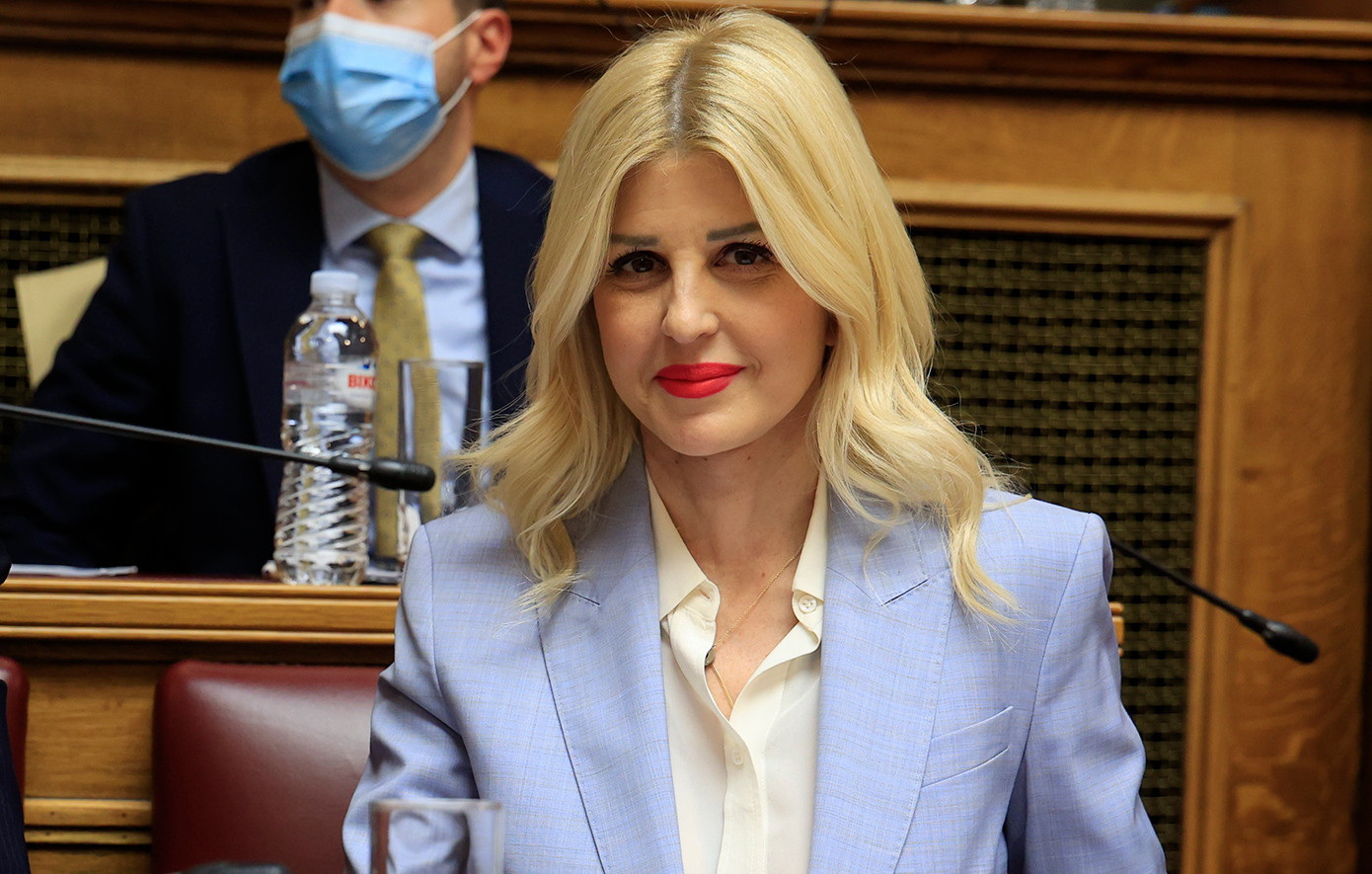 Συνάντηση της υφυπουργού Τουρισμού, Έλενας Ράπτη, με τον πρέσβη της Ιταλίας στην Ελλάδα, Paolo Cuculi