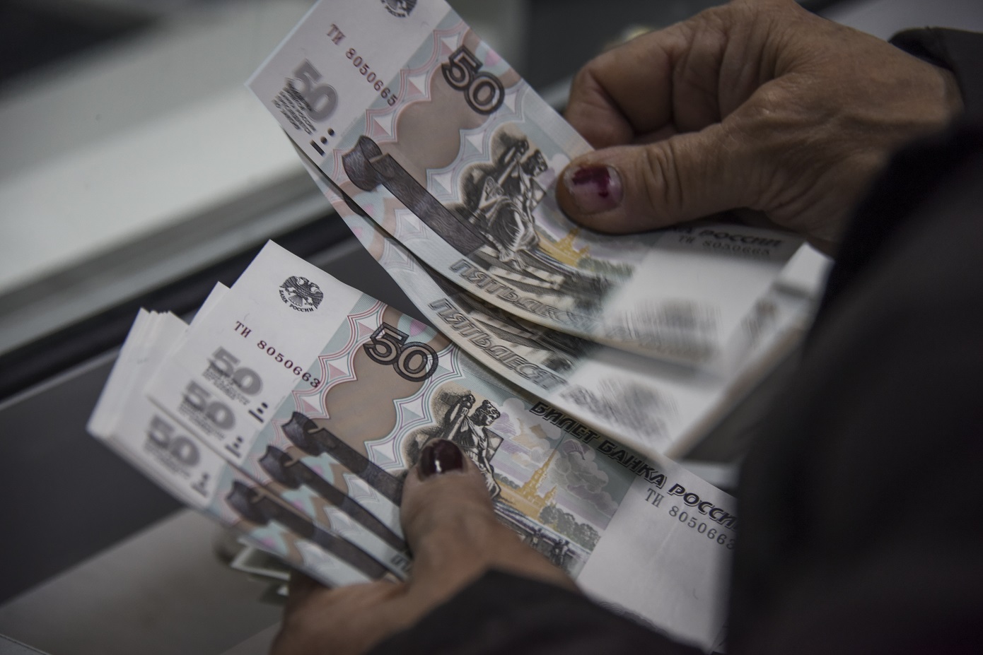 Ρώσοι αξιωματούχοι υπεξαίρεσαν περισσότερα από 33 εκατ. δολάρια που προορίζονταν για το Κουρσκ