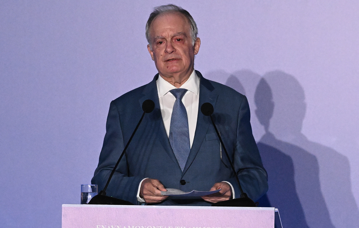 Κωνσταντίνος Τασούλας: «Θερμά συγχαρητήρια σε όλους τους παίκτες και στον προπονητή του Ολυμπιακού»