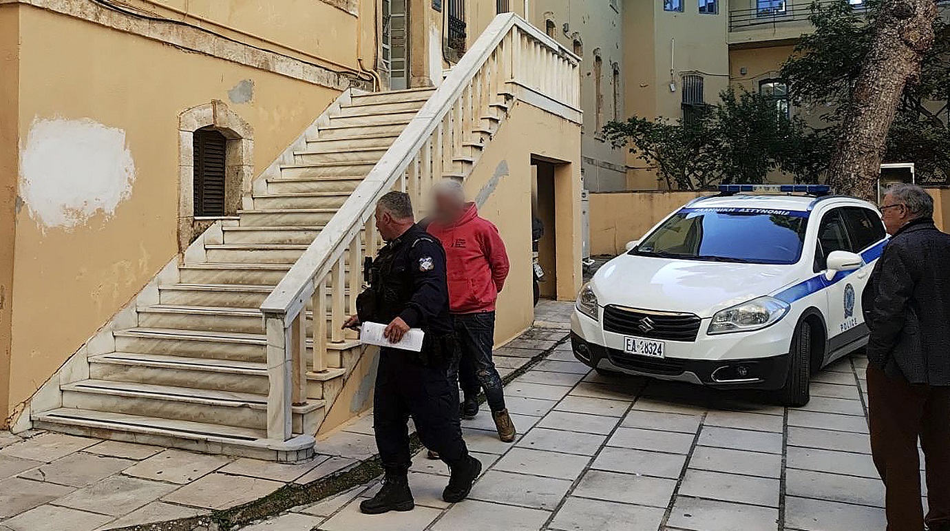 Παραπέμπεται για κακούργημα ο 45χρονος οδηγός της Πόρσε που σκότωσε τον 22χρονο Παναγιώτη στα Χανιά – Ελεύθεροι οι αστυνομικοί