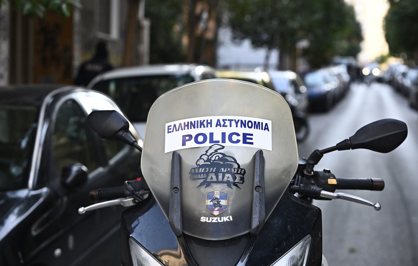 Λήξη συναγερμού για το «ύποπτο αντικείμενο» στη Ρηγίλλης – Το εξέτασε το ΤΕΕΜ, δεν ήταν επικίνδυνο
