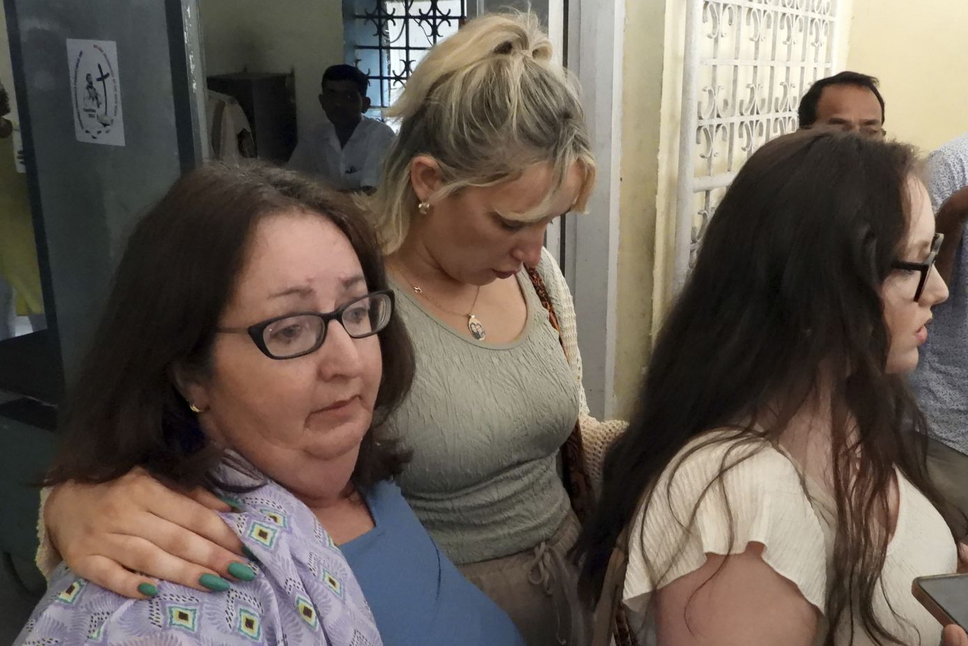 Τη βίασε και συνέθλιψε το πρόσωπό της με ένα μπουκάλι μπίρας – Ισόβια κάθειρξη για την άγρια δολοφονία Ιρλανδής στην Ινδία