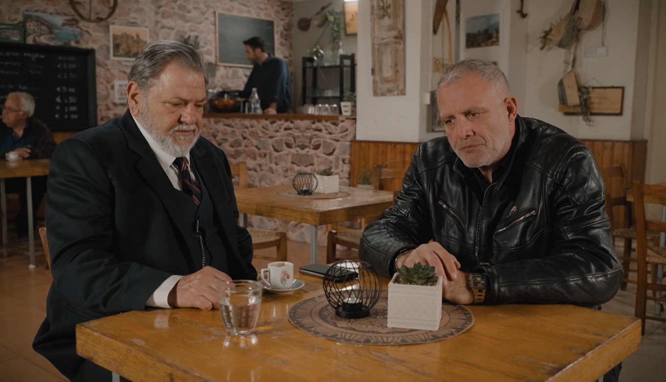 «Η Γη της Ελιάς»: Ο Παρασκευάς ζητά να πάρει το όνομα του Λυκούργου – Η αμηχανία του Τιμόθεου