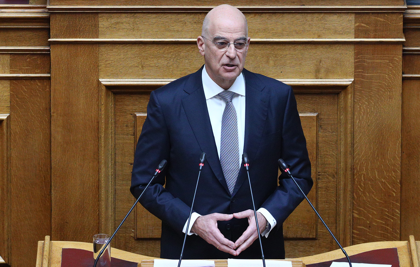 Δένδιας: Oυδεμία συσχέτιση μεταξύ του δυστυχήματος στα Τέμπη και της μεταφοράς στρατιωτικού υλικού ή καυσίμων για τις Ένοπλες Δυνάμεις