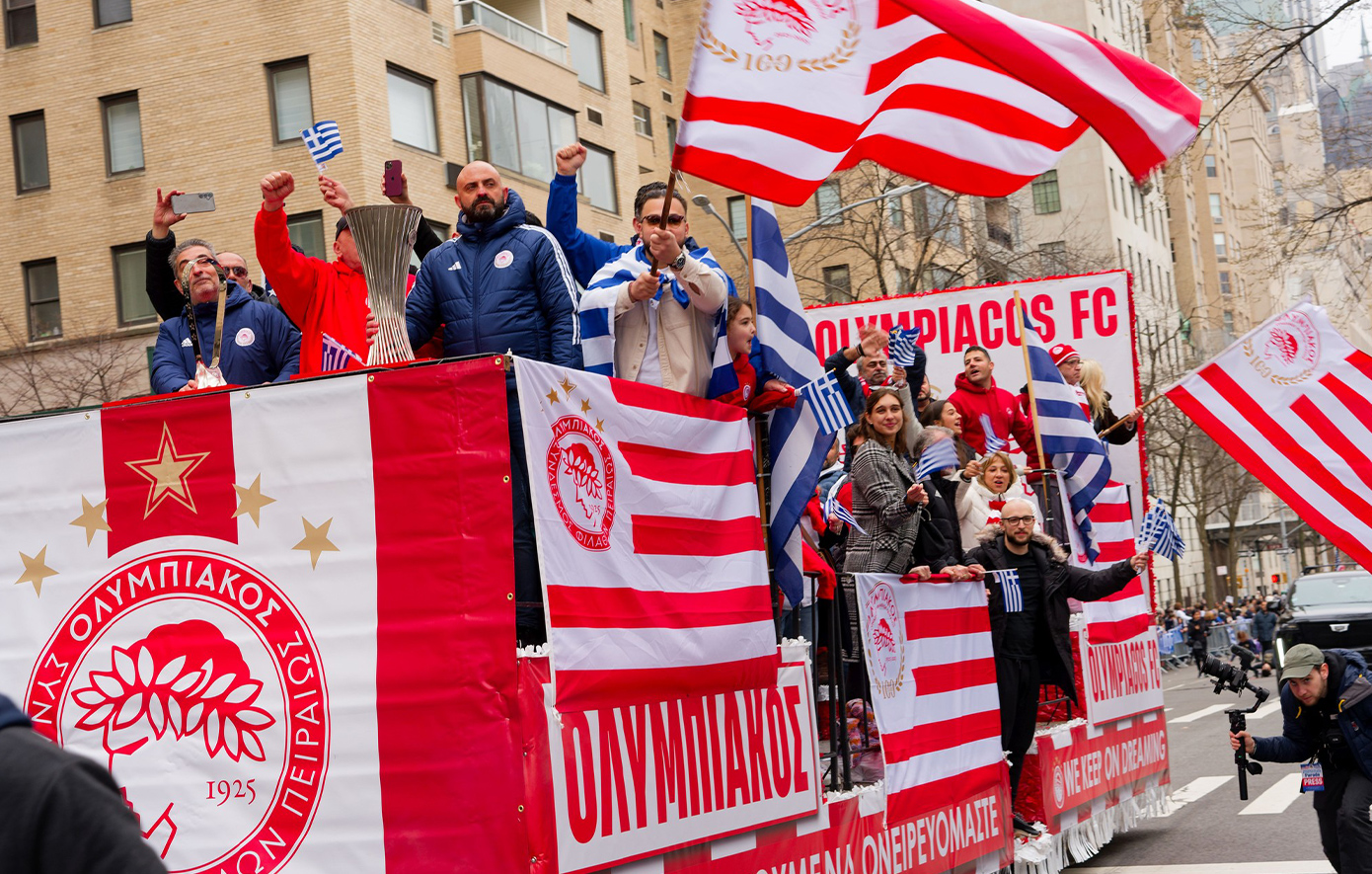 Ολυμπιακός-παρέλαση-Νέα Υόρκη