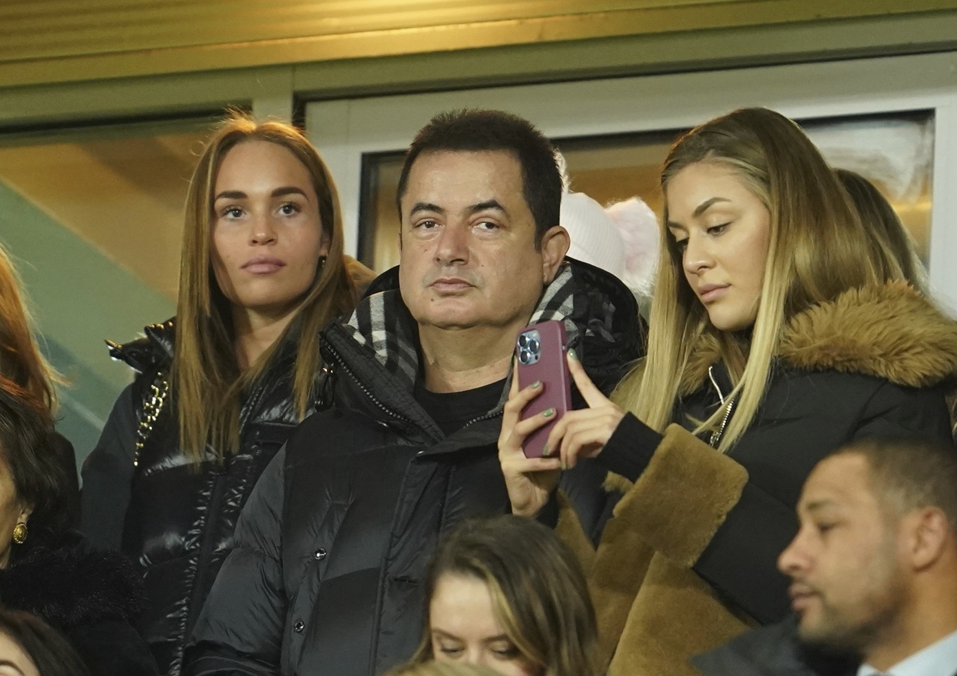 Χαμός στην Τουρκία με τον Mr Survivor, Ατζούν Ιλιτζαλί – Τον εμπλέκουν σε σκάνδαλο με τον Ιμάμογλου