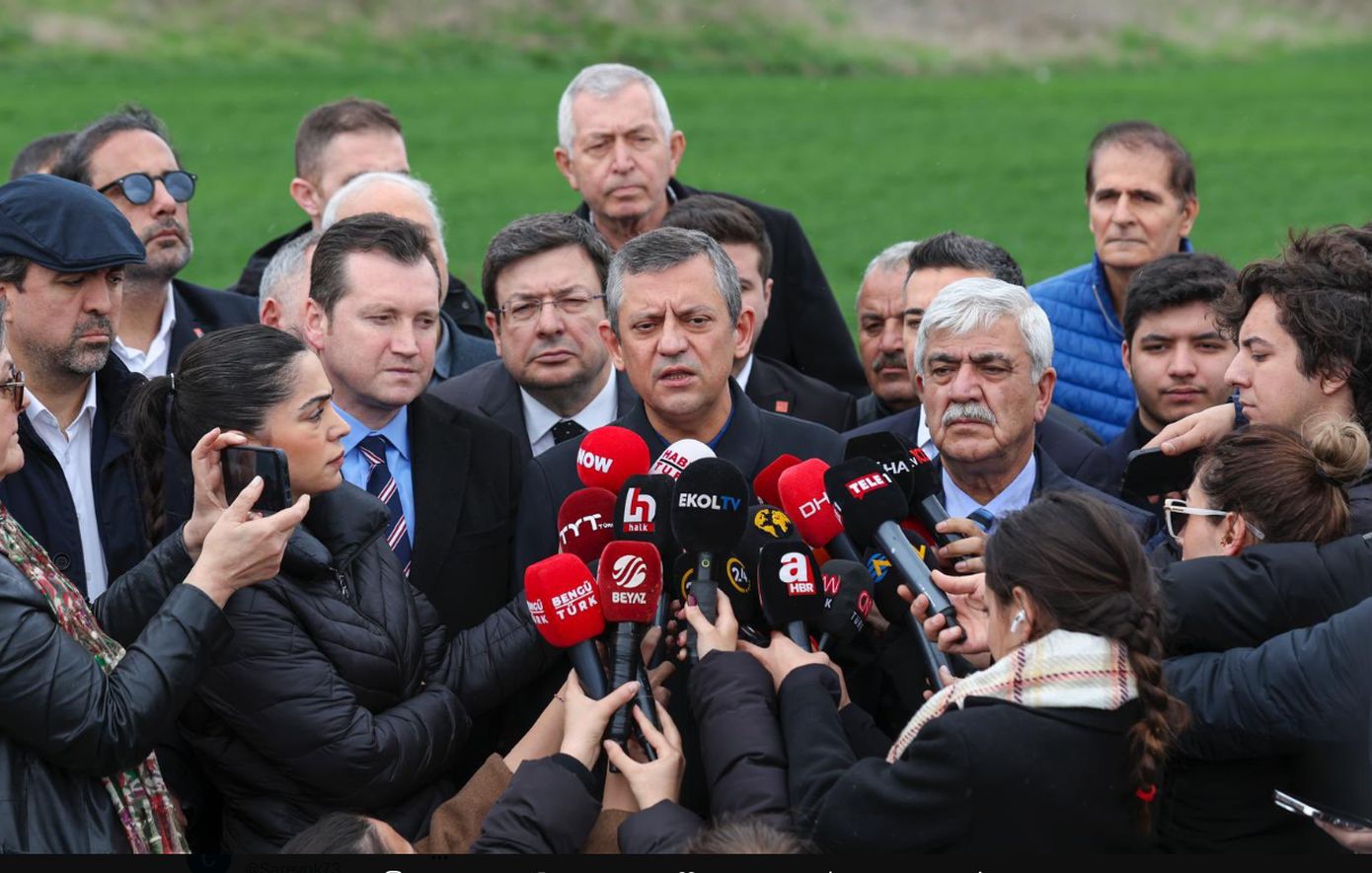 «Ο Ερντογάν φοβάται, θα έρθει η μέρα που θα τον διώξουμε», λέει ο πρόεδρος της αντιπολίτευσης – Συνεχίζονται οι διαδηλώσεις
