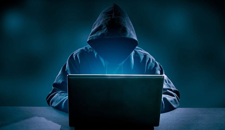 Cyber Αlert από ΕΛ.ΑΣ.: Email &#8211; απάτη που φέρει δήθεν τις υπογραφές Κεραμέως και Αρχηγού του Σώματος
