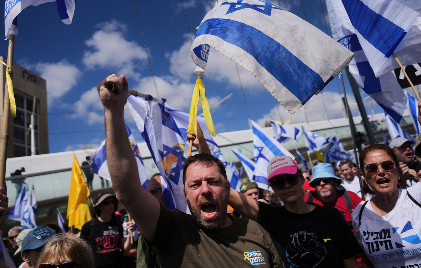 Εντείνονται οι κινητοποιήσεις κατά της κυβέρνησης Νετανιάχου στο Ισραήλ – Συγκρούσεις μεταξύ διαδηλωτών και αστυνομίας