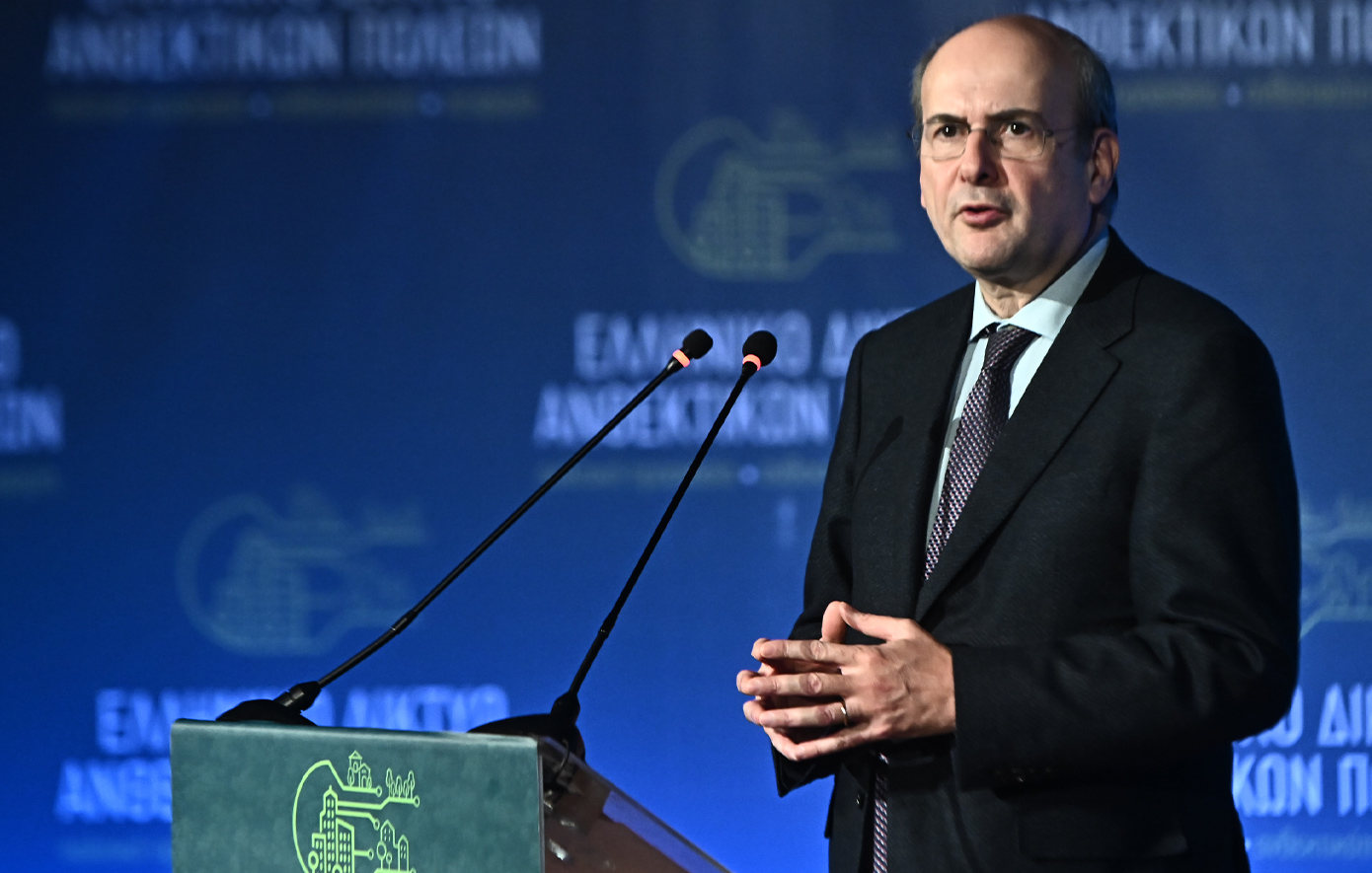 Κωστής Χατζηδάκης: Κάποιοι τάζουν περισσότερα &#8211; Εμείς μιλάμε με ειλικρίνεια