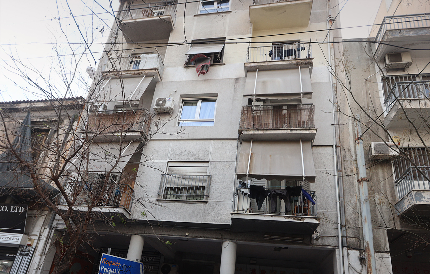 Θρίλερ με τον 30χρονο που βρέθηκε νεκρός και δεμένος στην Ομόνοια – Το ερωτικό παιχνίδι αυτοϊκανοποίησης και οι έρευνες της ΕΛ.ΑΣ.