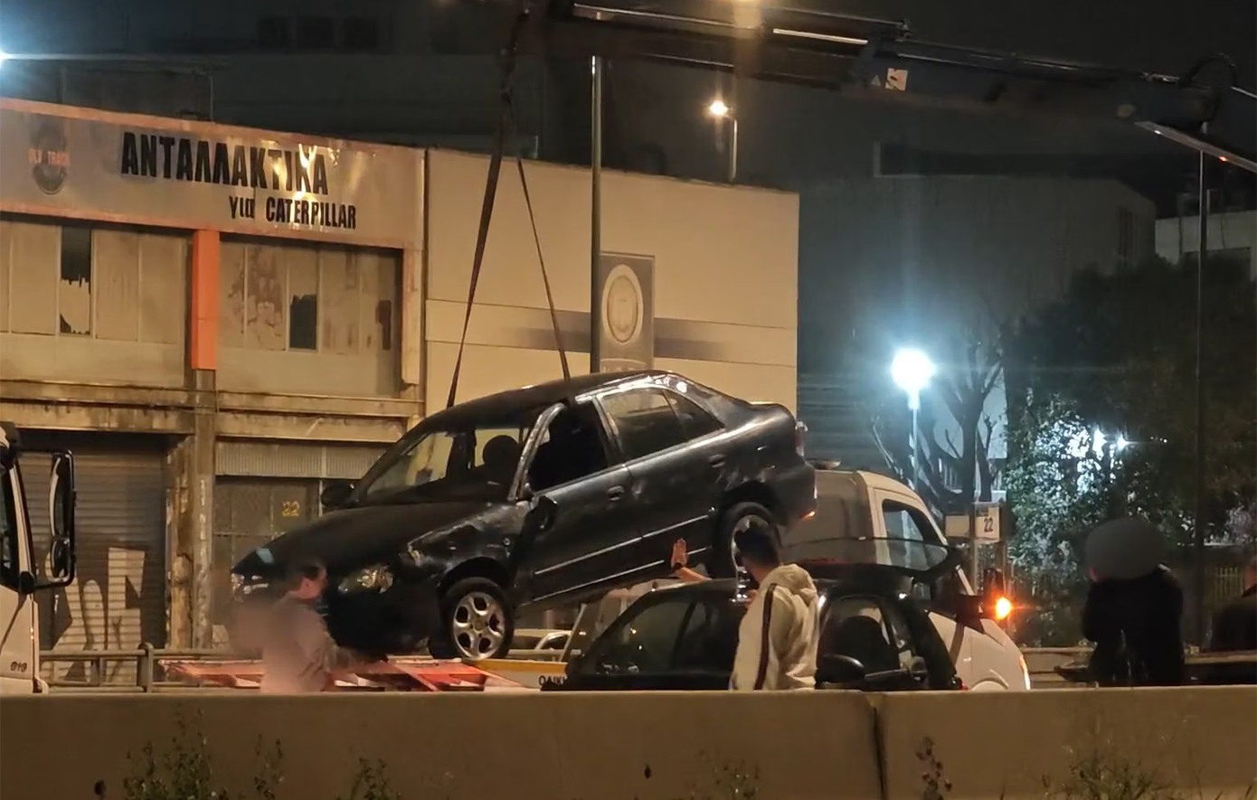 Βίντεο μετά το σοβαρό τροχαίο με 8 εμπλεκόμενα οχήματα και 7 τραυματίες στον Κηφισό – Πώς έγινε