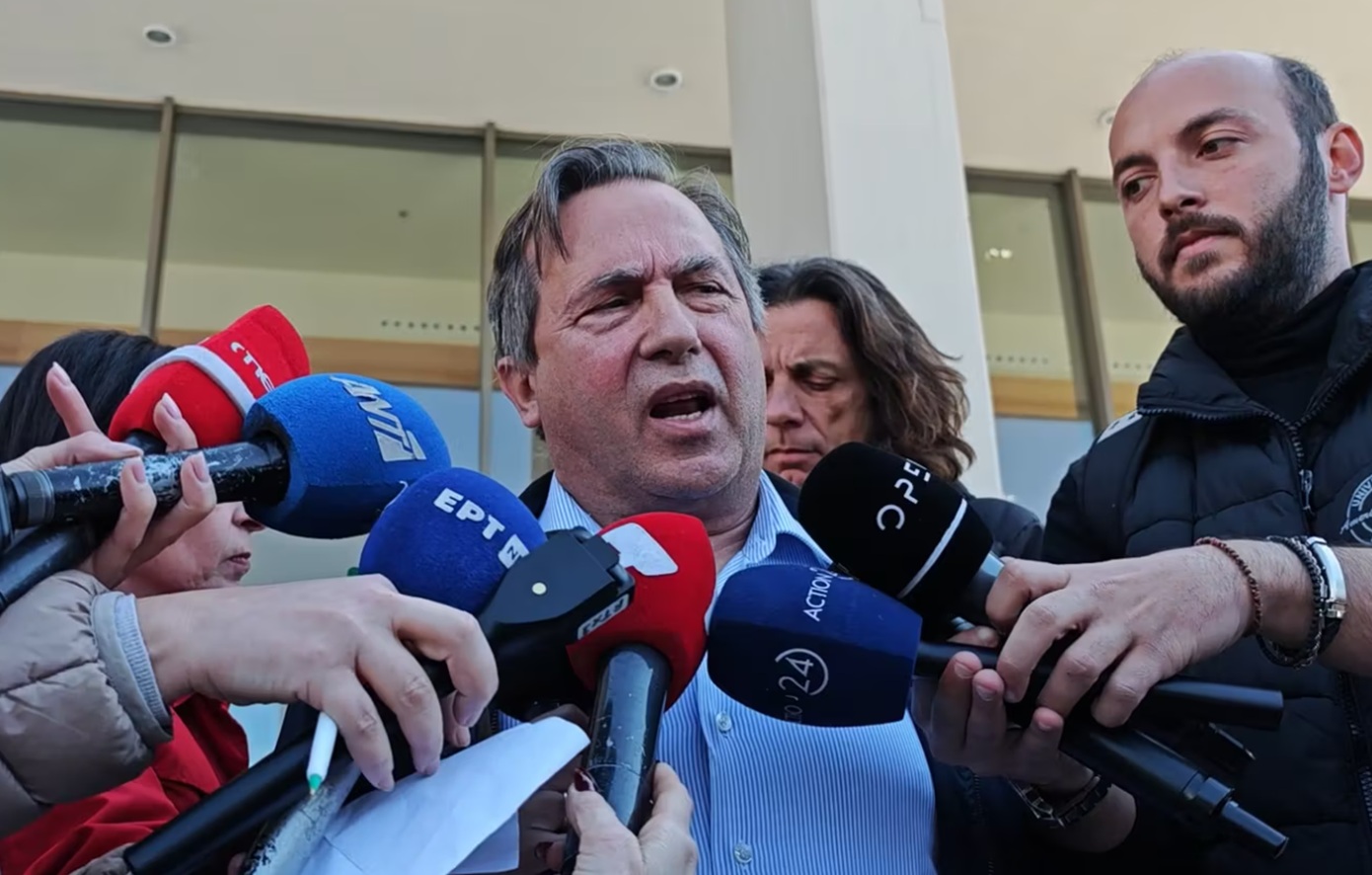 «Ακτιβιστική δράση για τα όσια και τα ιερά του γένους» η έφοδος στην Πινακοθήκη, σύμφωνα με τον βουλευτή Βρεττό