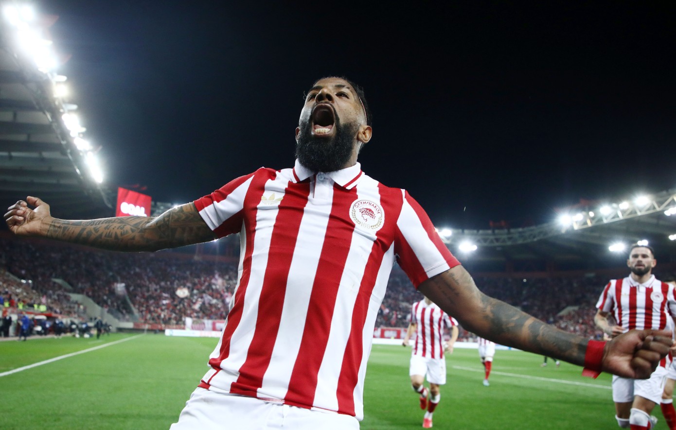 Ολυμπιακός: Sold out σε χρόνο-ρεκόρ και η 3η παρτίδα της επετειακής φανέλας