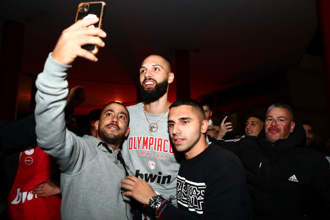 Η Euroleague έβγαλε 17ο τον Ολυμπιακό σε θεάσεις στα social media και οι Ερυθρόλευκοι της παρέδωσαν απλά μαθήματα αριθμητικής