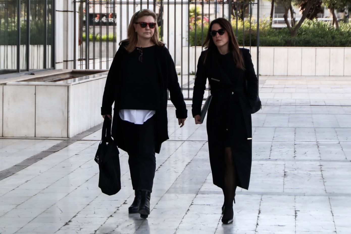 Ελπίδα Νίνου: «Μου τον έφεραν σχεδόν νεκρό από τη φυλακή» – Ξέσπασε στο δικαστήριο για τον Φιλιππίδη
