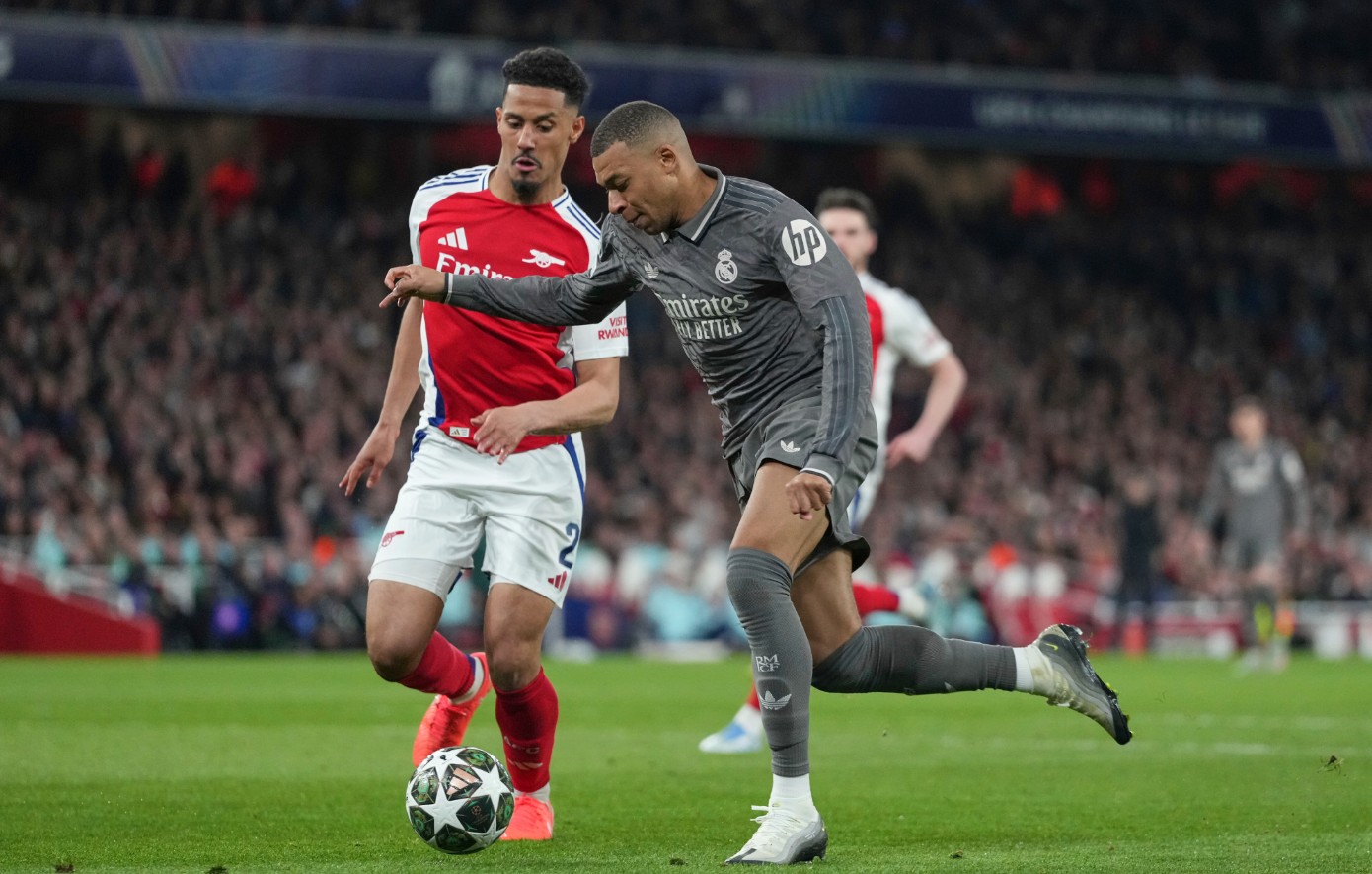 Champions League: Μήνυμα και στα ελληνικά από τη Ρεάλ στην Άρσεναλ