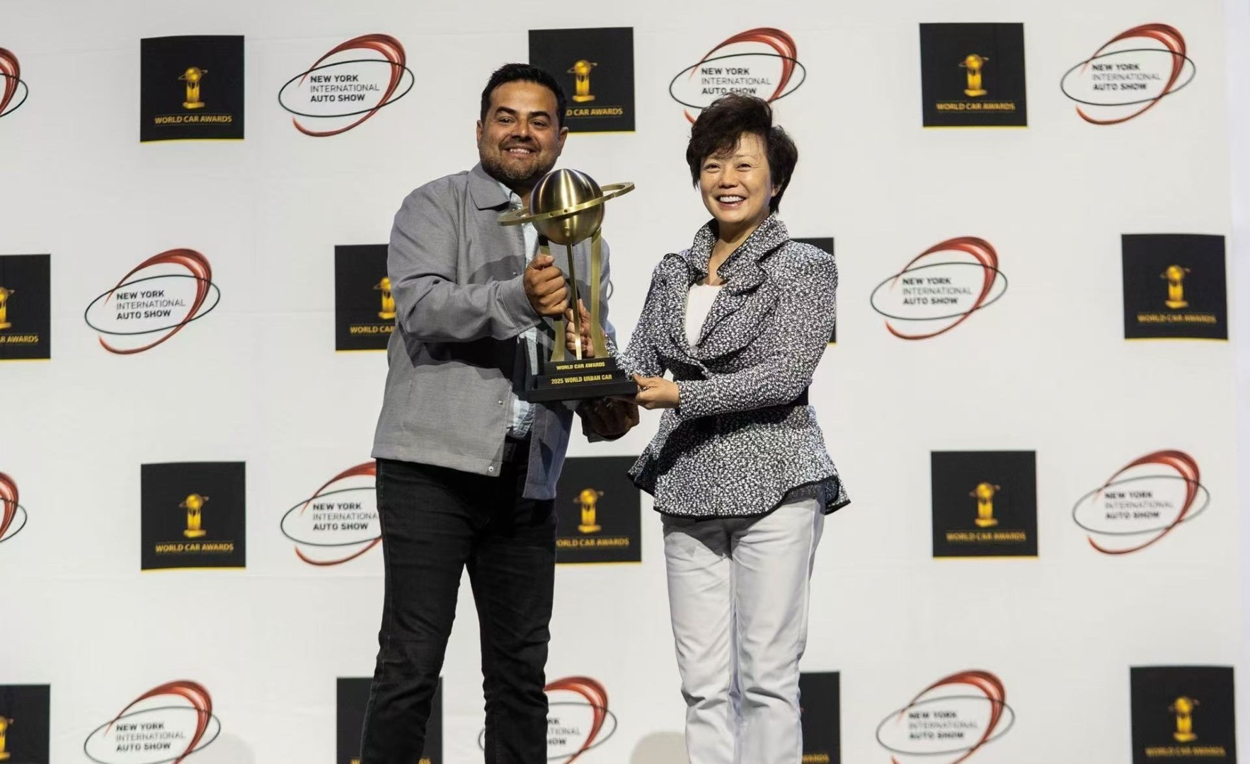 Το BYD Dophin Mini είναι το «World Urban Car 2025» Το BYD Dophin Mini είναι το «World Urban Car 2025»