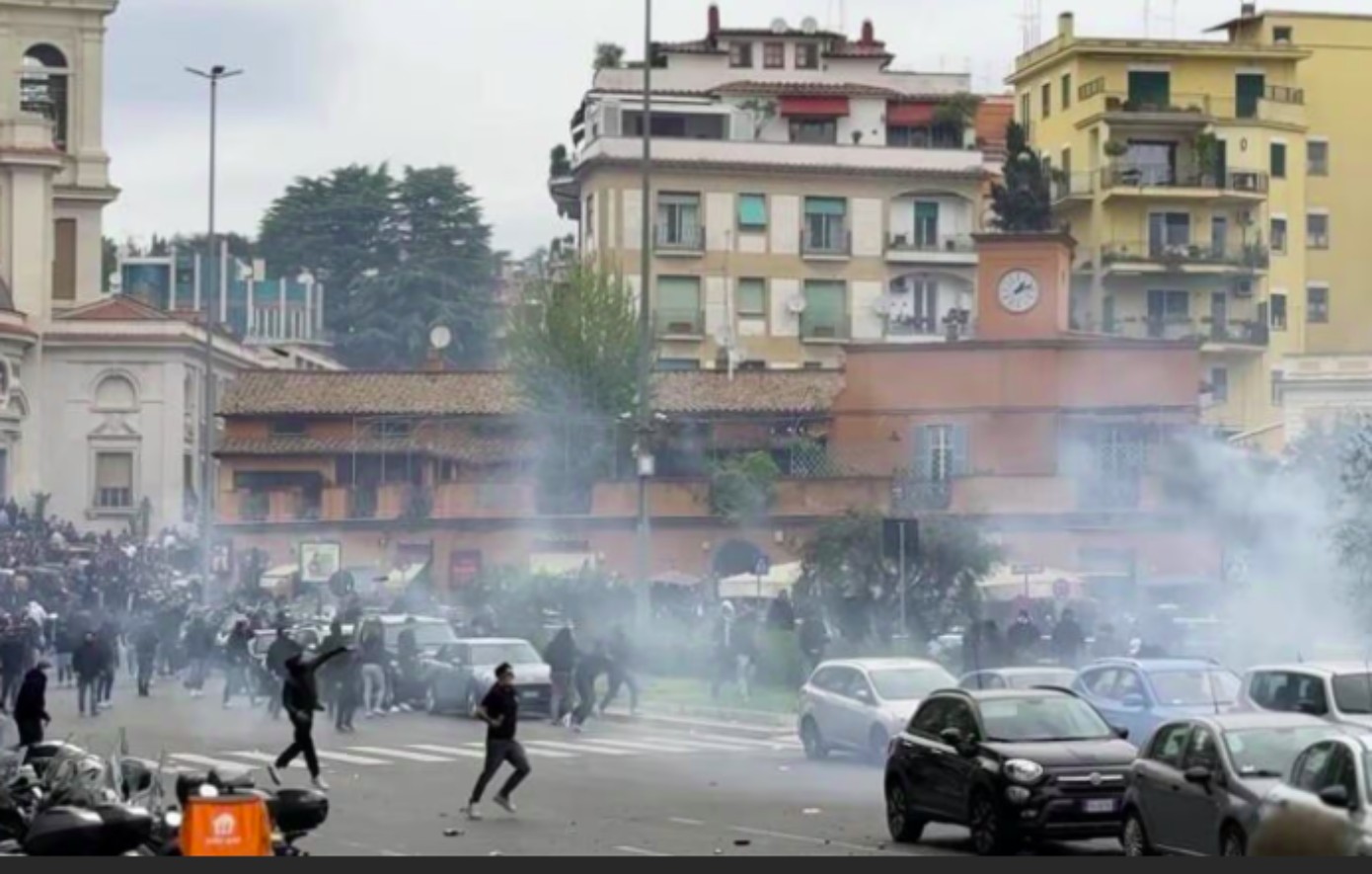 Λάτσιο &#8211; Ρόμα: 13 τραυματίες αστυνομικοί λόγω των επεισοδίων στη Ρώμη