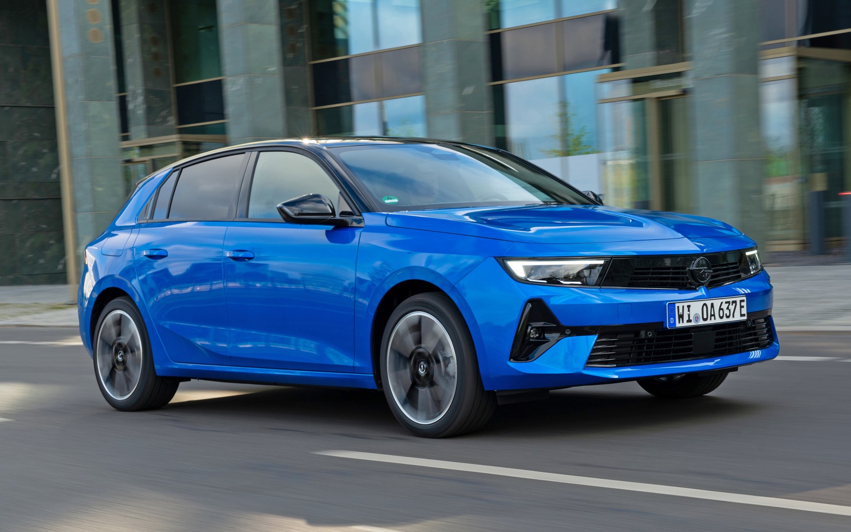 Τα νέα Opel Grandland Electric και Astra Electric είναι «made in Germany» Τα νέα Opel Grandland Electric και Astra Electric είναι «made in Germany»