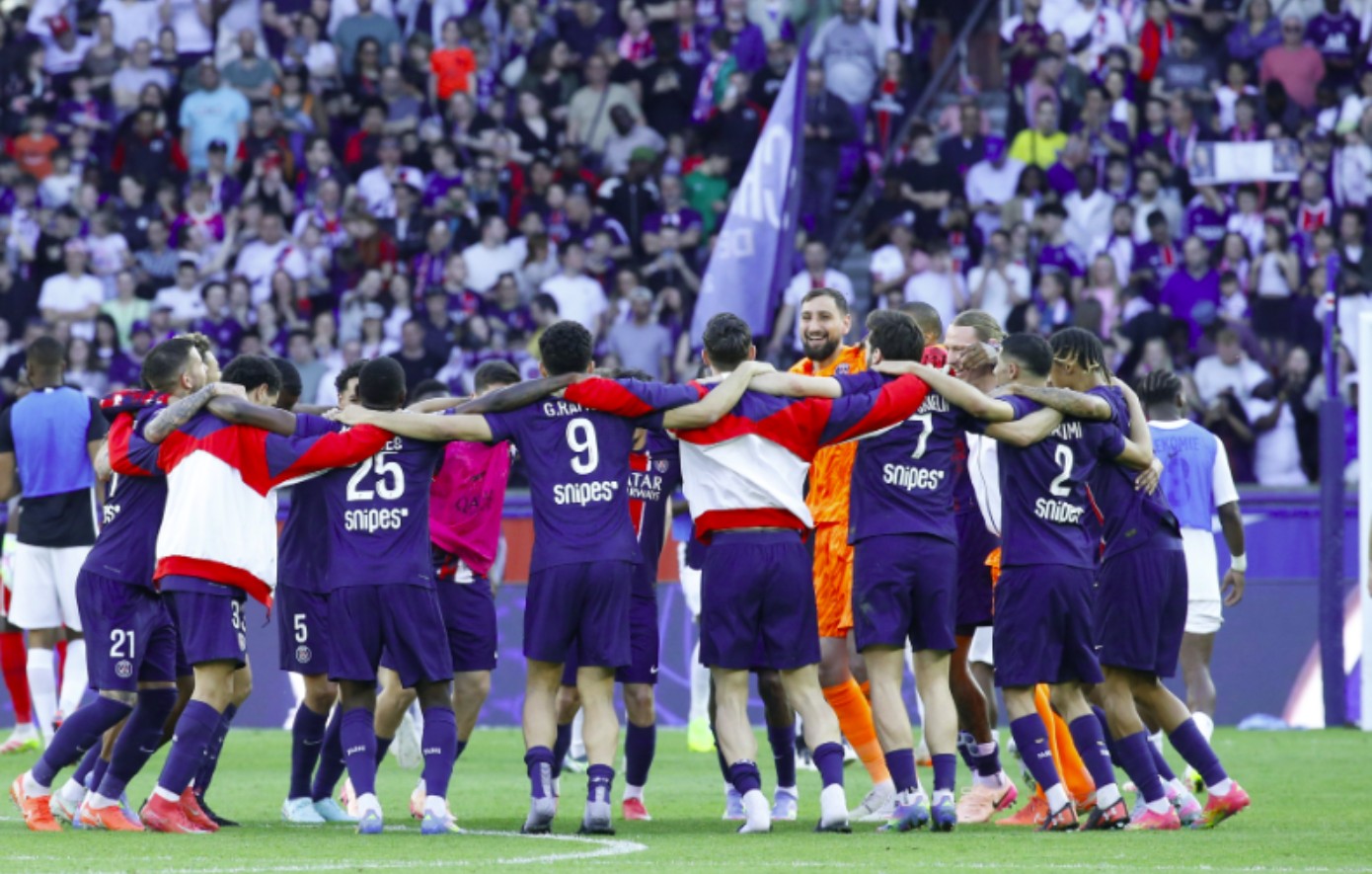 Ligue 1: Πρωταθλήτρια για 13η φορά η αήττητη Παρί Σεν Ζερμέν
