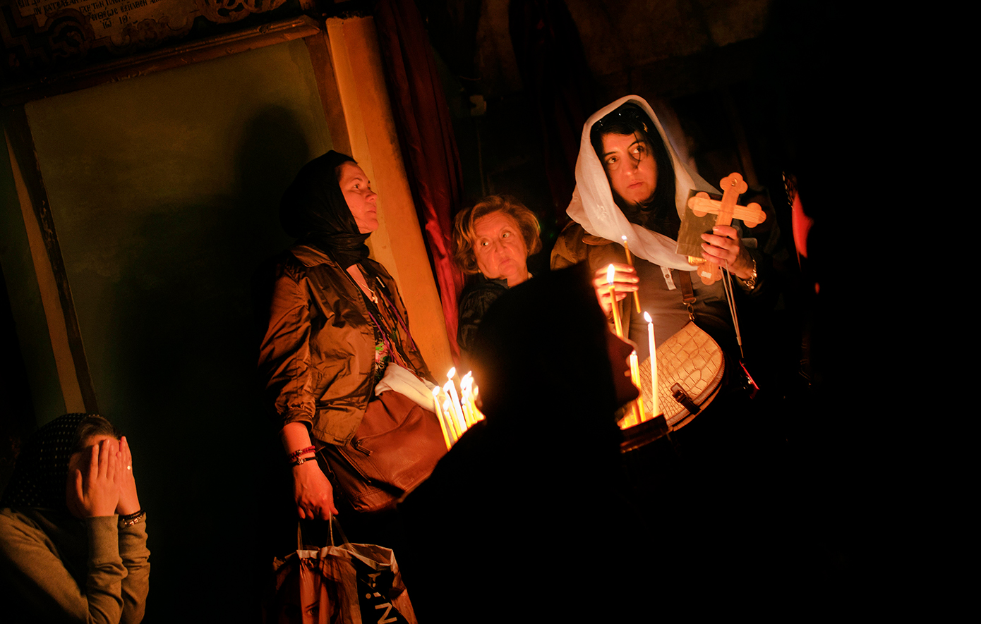 ΥΠΕΞ: Η Ελλάδα θα εξαντλήσει κάθε δυνατότητα μεταφοράς του Αγίου Φωτός