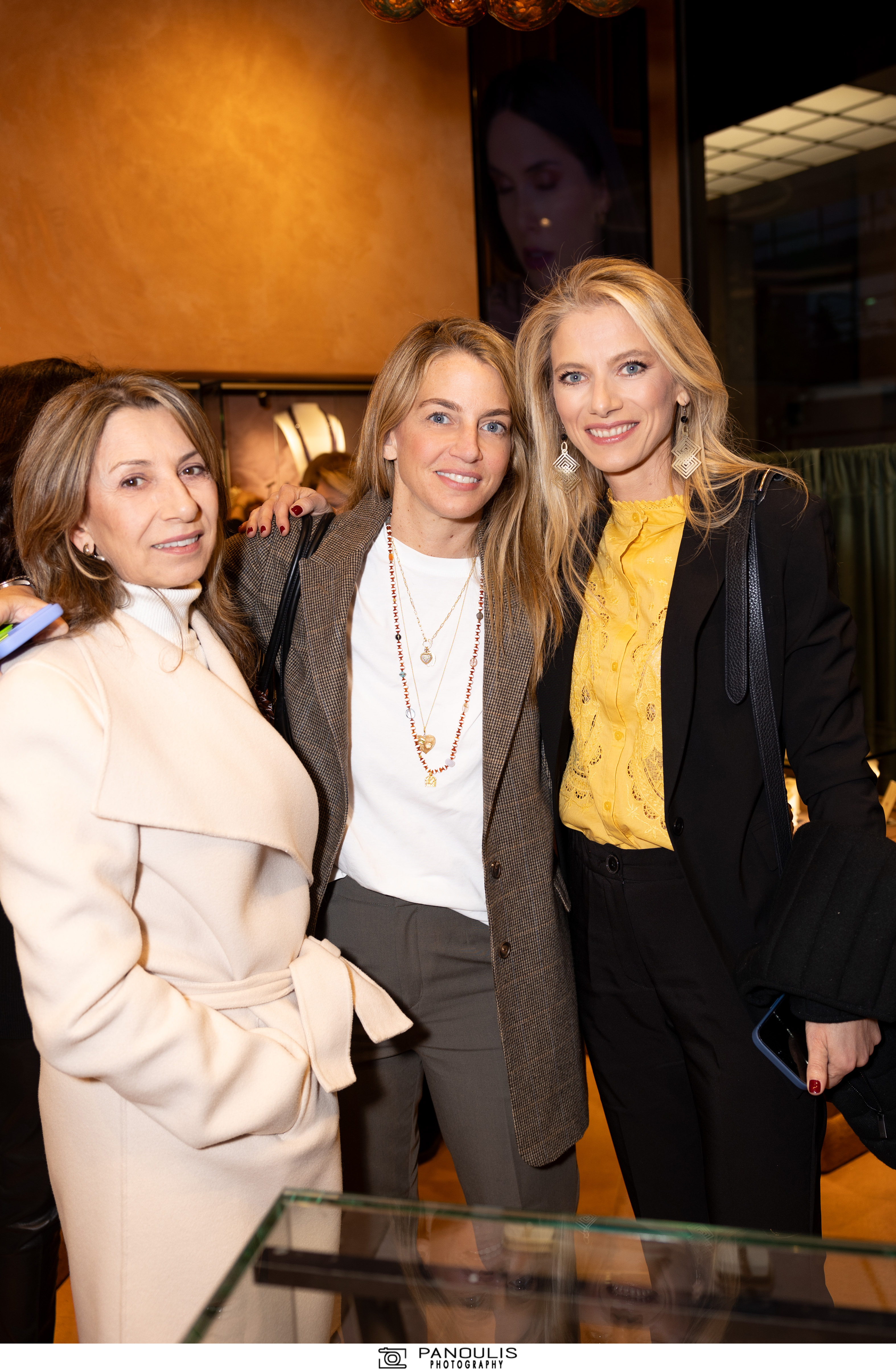 Αμαλία Βαρδινογιάννη, Χρυσή Βαρδινογιάννη, Αλεξία Αντσακλή-Βαρδινογιάννη
