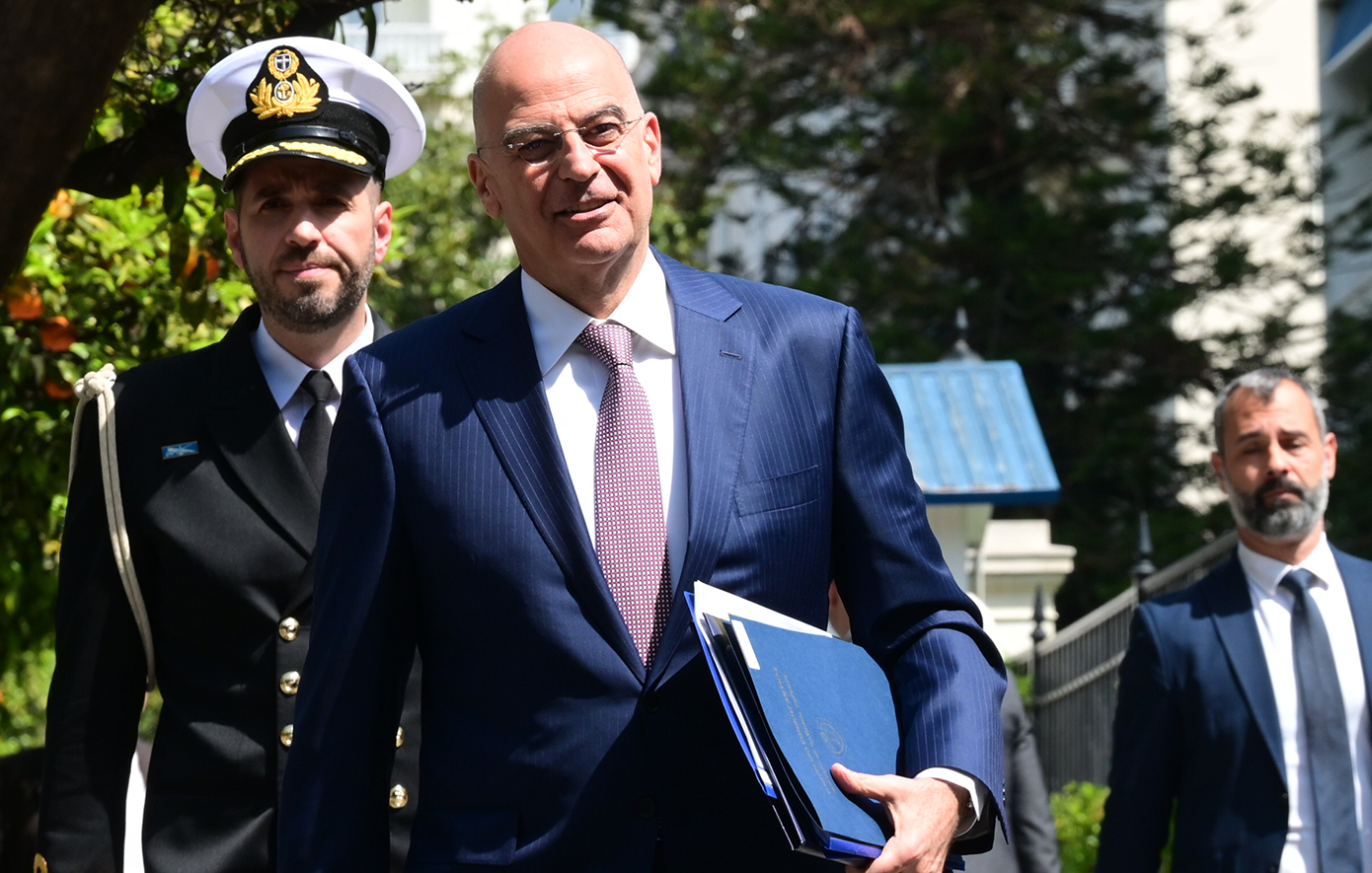 Δένδιας μετά το ΚΥΣΕΑ: Τα ζητήματα υπαρξιακής αγωνίας των κομμάτων να μείνουν εκτός των θεμάτων της εθνικής άμυνας