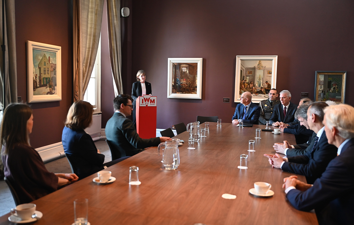 Δένδιας Λονδίνο Δένδιας Λονδίνο