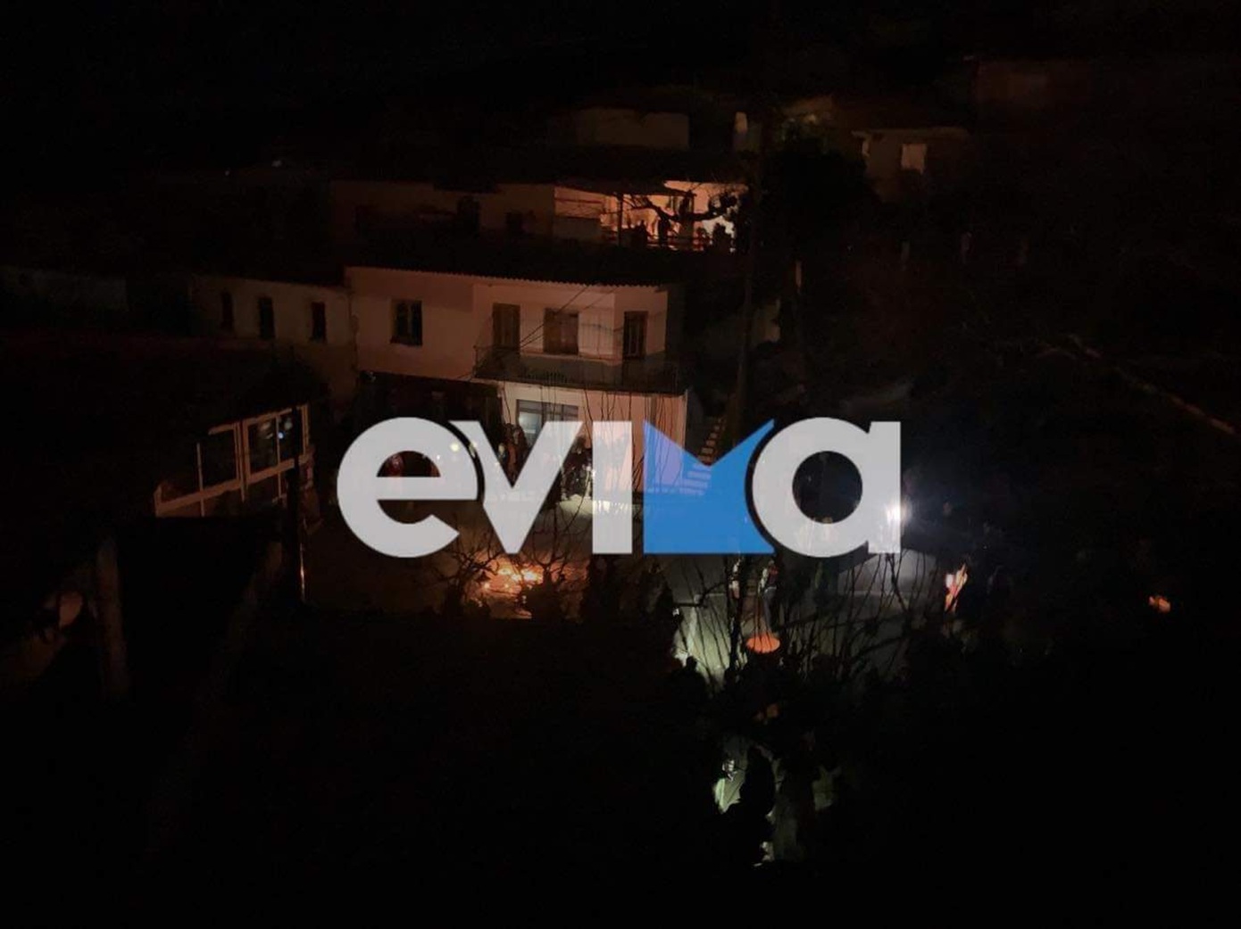 Χωρίς ρεύμα αρκετά χωριά της Εύβοιας λόγω των έντονων καιρικών φαινομένων
